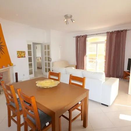 Vila Lusa - Clever Details Apartment